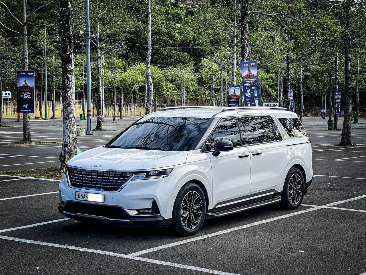 CHO THUÊ XE CARNIVAL LIÊN TỈNH